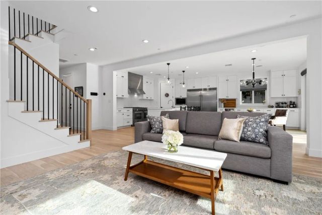 5005 Coolidge Avenue, Culver City, CA 90230