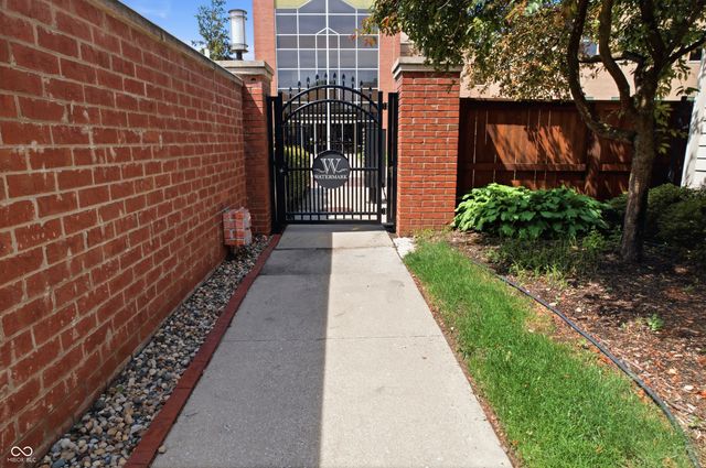606 N Senate Avenue, Indianapolis, IN 46202