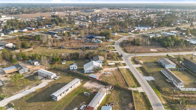 394 Rd 5102 H, Cleveland, TX 77327