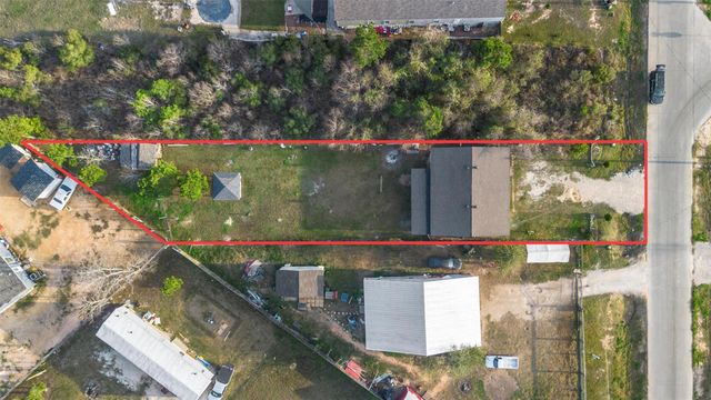 394 Rd 5102 H, Cleveland, TX 77327