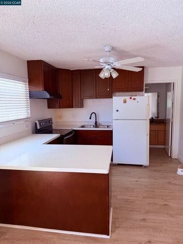 1131 Langlie Ct, Rodeo, CA 94572