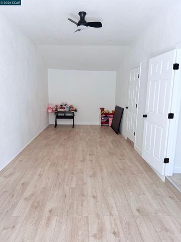 1131 Langlie Ct, Rodeo, CA 94572