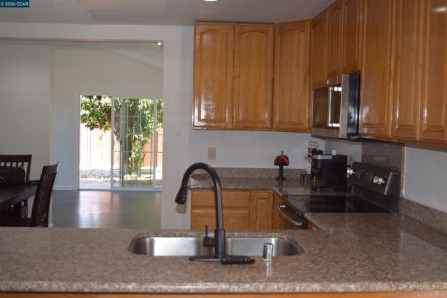 1131 Langlie Ct, Rodeo, CA 94572