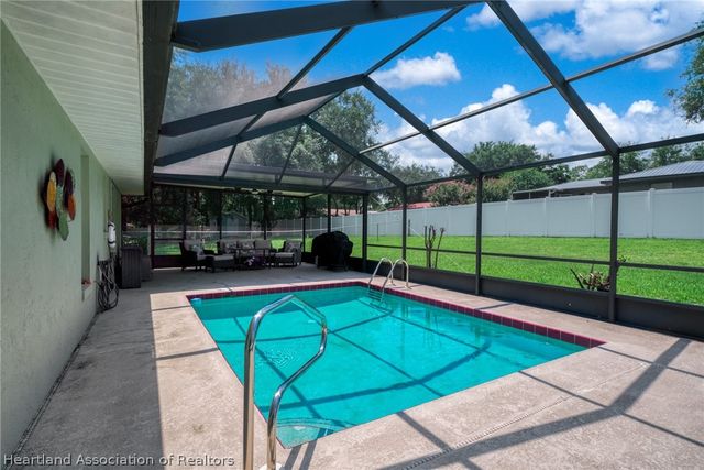 2830 Lakeview Drive, Sebring, FL 33870