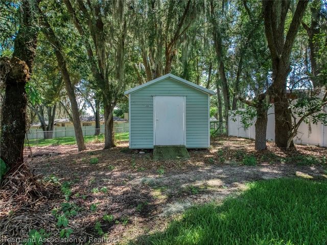 2830 Lakeview Drive, Sebring, FL 33870
