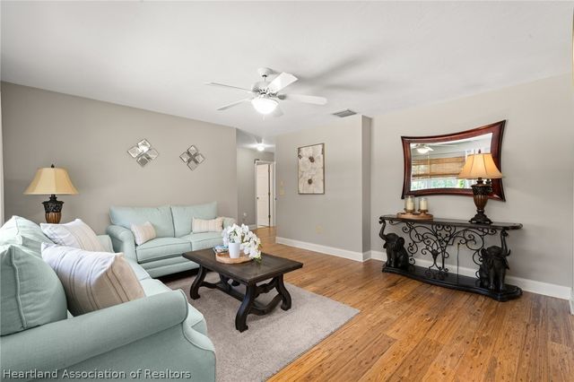 2830 Lakeview Drive, Sebring, FL 33870
