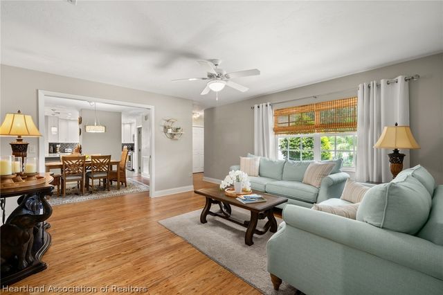 2830 Lakeview Drive, Sebring, FL 33870