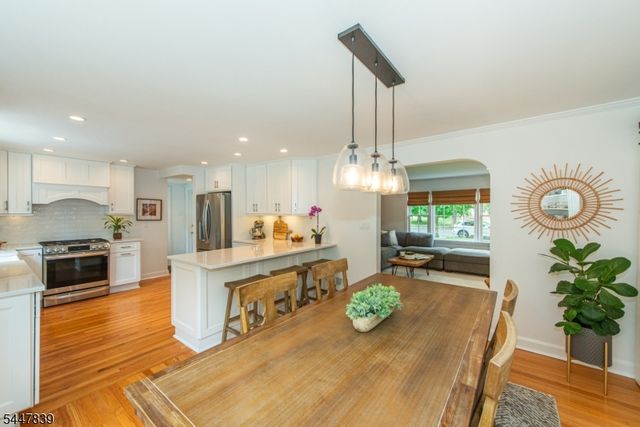 707 Prospect St, Westfield Town, NJ 07090