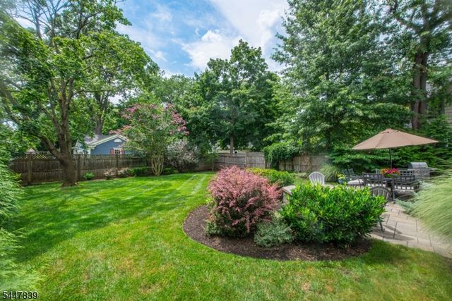 707 Prospect St, Westfield Town, NJ 07090