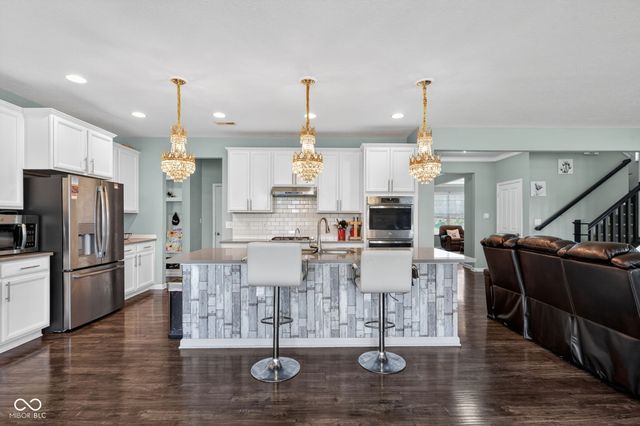 15577 Whelchel Drive, Fishers, IN 46037