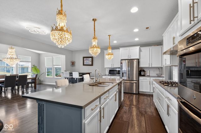 15577 Whelchel Drive, Fishers, IN 46037
