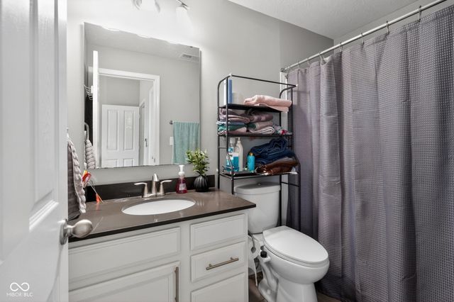 15577 Whelchel Drive, Fishers, IN 46037