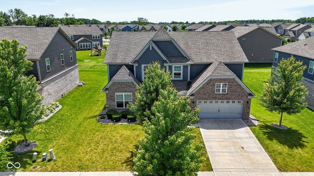 15577 Whelchel Drive, Fishers, IN 46037