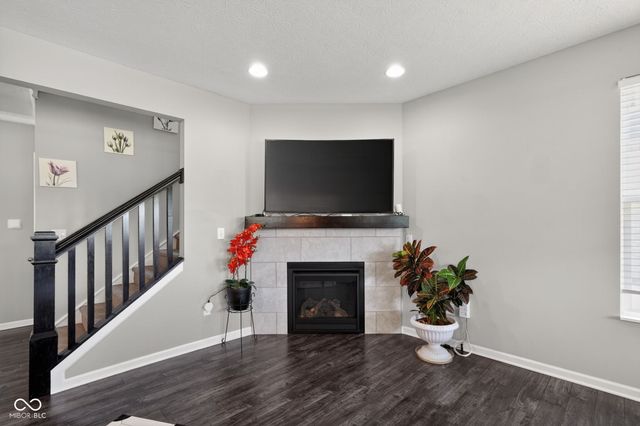 15577 Whelchel Drive, Fishers, IN 46037