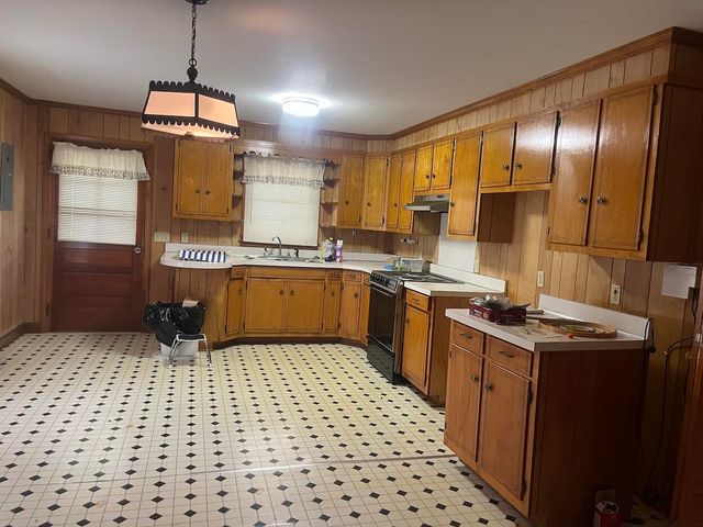 379 Chestnut Road, Walterboro, SC 29488