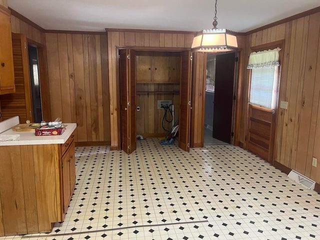 379 Chestnut Road, Walterboro, SC 29488