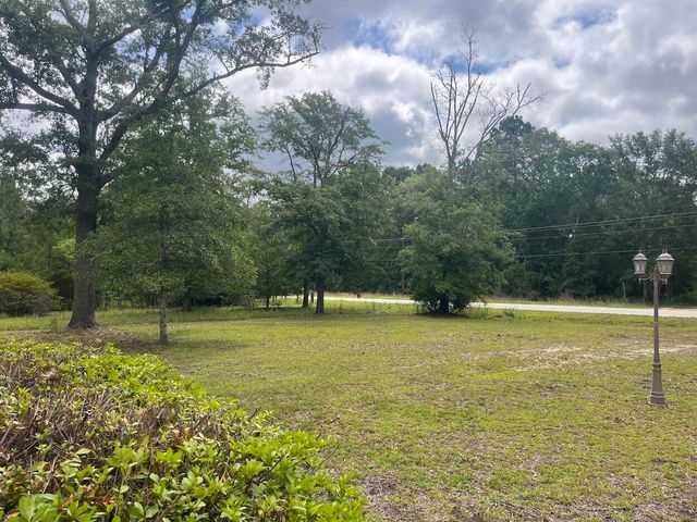 379 Chestnut Road, Walterboro, SC 29488