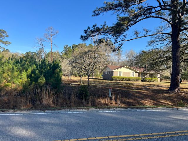 379 Chestnut Road, Walterboro, SC 29488