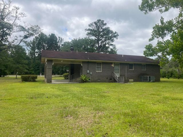 379 Chestnut Road, Walterboro, SC 29488