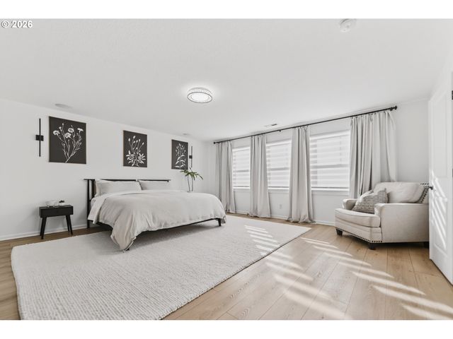 13620 Se SIERRA Dr, Happy Valley, OR 97015