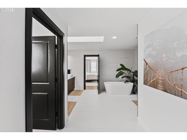 13620 Se SIERRA Dr, Happy Valley, OR 97015