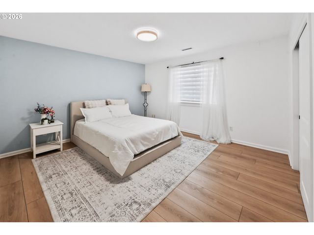 13620 Se SIERRA Dr, Happy Valley, OR 97015