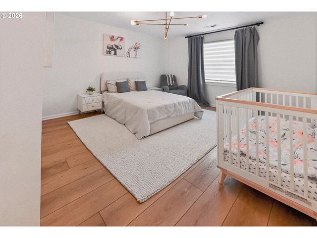 13620 Se SIERRA Dr, Happy Valley, OR 97015