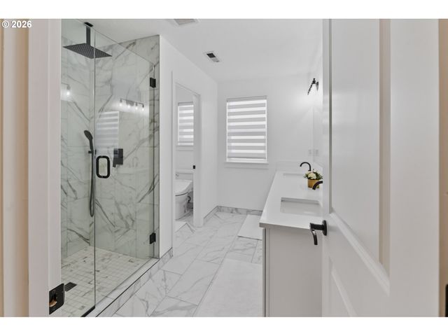 13620 Se SIERRA Dr, Happy Valley, OR 97015