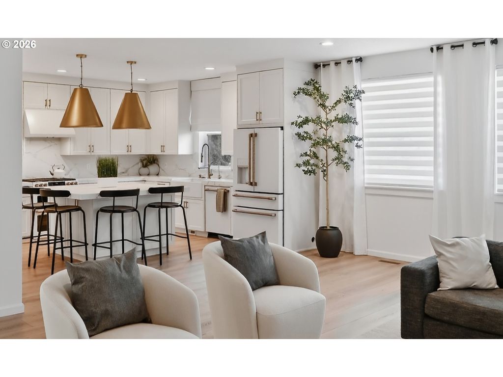 13620 Se SIERRA Dr, Happy Valley, OR 97015