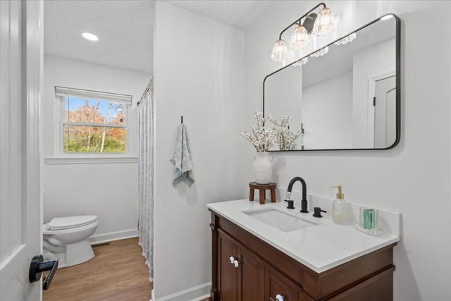 8610 Daisy Dallas Road, Hixson, TN 37343