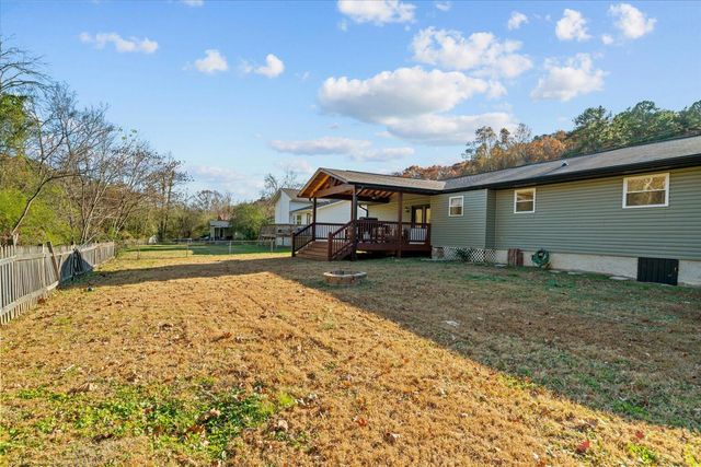 8610 Daisy Dallas Road, Hixson, TN 37343