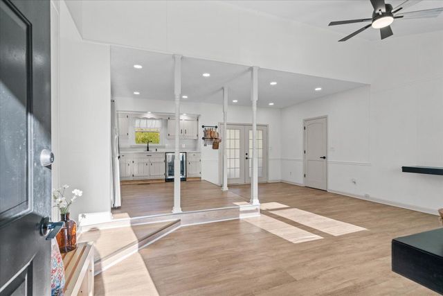 8610 Daisy Dallas Road, Hixson, TN 37343