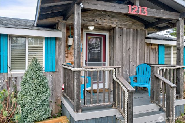 1213 269th Place, Ocean Park, WA 98640