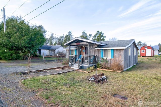 1213 269th Place, Ocean Park, WA 98640