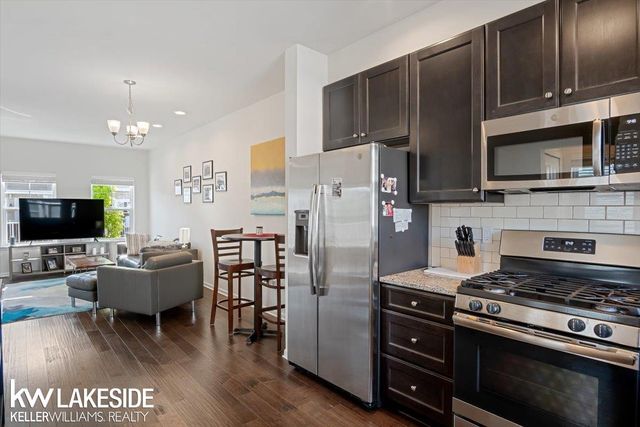 368 Glendale Lane, Ferndale, MI 48220