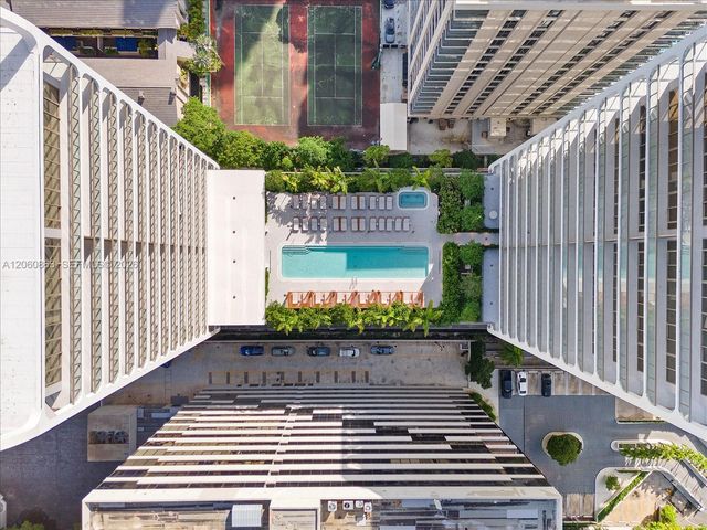 2678 Tigertail Ave 313, Miami, FL 33133