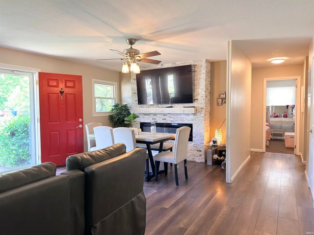 54621 County Road 1 Road, Elkhart, IN 46514