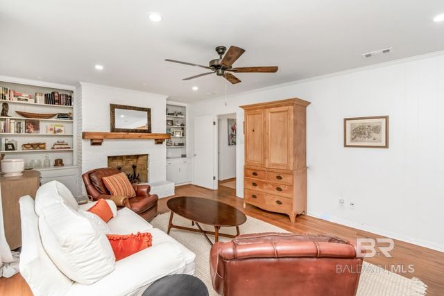 4596 Hawthorne Place, Mobile, AL 36608