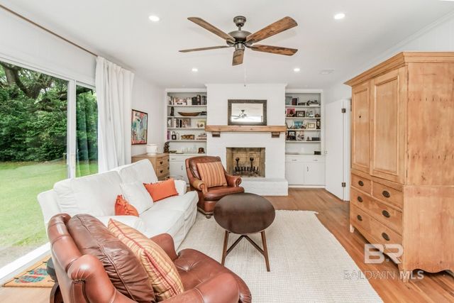 4596 Hawthorne Place, Mobile, AL 36608