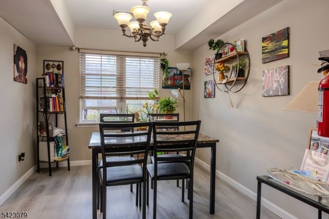 200 Sierra Ct, Woodbridge Twp., NJ 07095