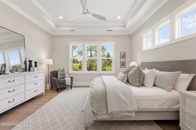 444 Crow Creek Drive NW, Calabash, NC 28467