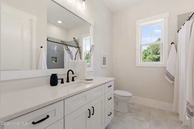 444 Crow Creek Drive NW, Calabash, NC 28467