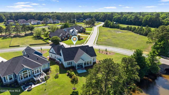 444 Crow Creek Drive NW, Calabash, NC 28467