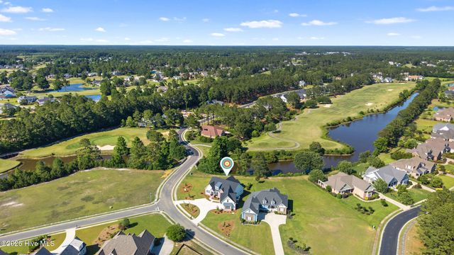 444 Crow Creek Drive NW, Calabash, NC 28467