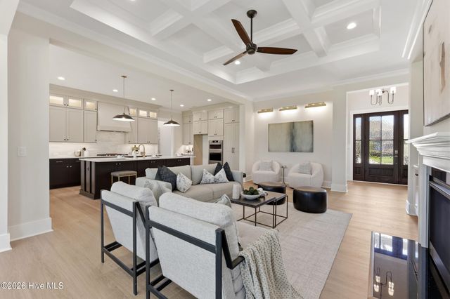 444 Crow Creek Drive NW, Calabash, NC 28467