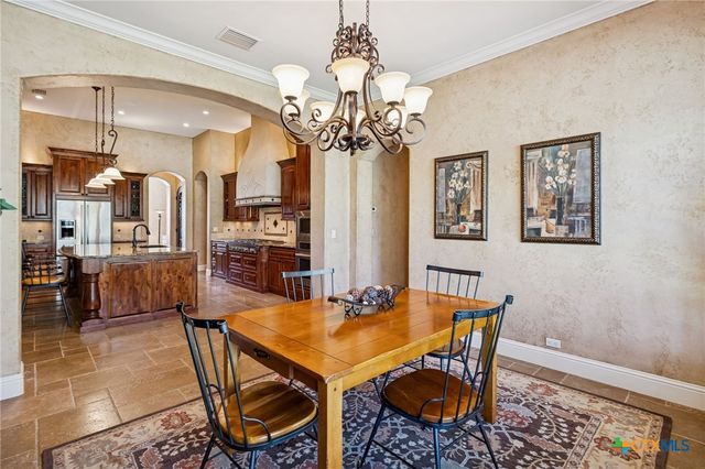 358 Mariposa Loop, New Braunfels, TX 78132