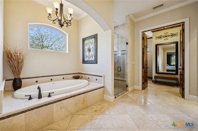 358 Mariposa Loop, New Braunfels, TX 78132