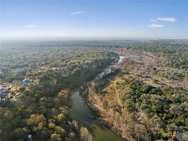 358 Mariposa Loop, New Braunfels, TX 78132