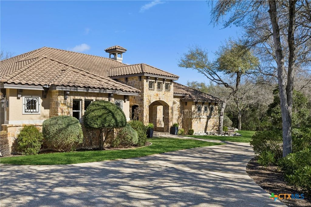 358 Mariposa Loop, New Braunfels, TX 78132