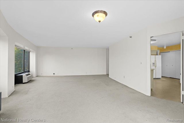 5000 Town Center 408, Southfield, MI 48075